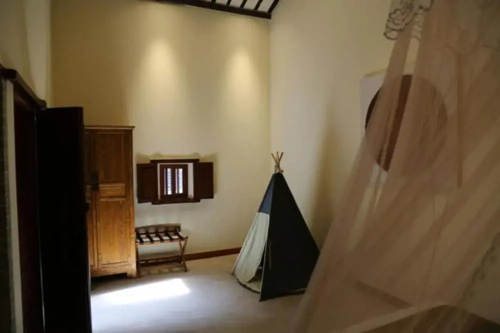 Deng Stone House Pastoral Resort