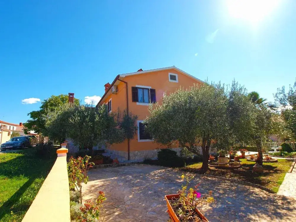 Apartments Maria 1021
