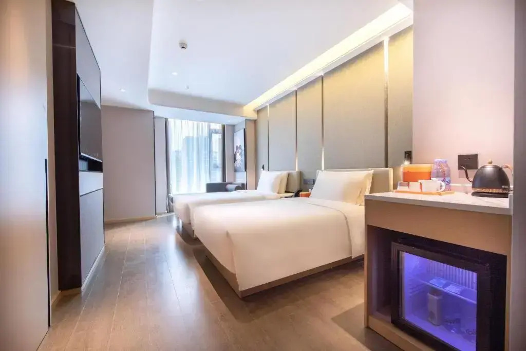 Atour Hotel Zhuhai Gongbei Fuhuali