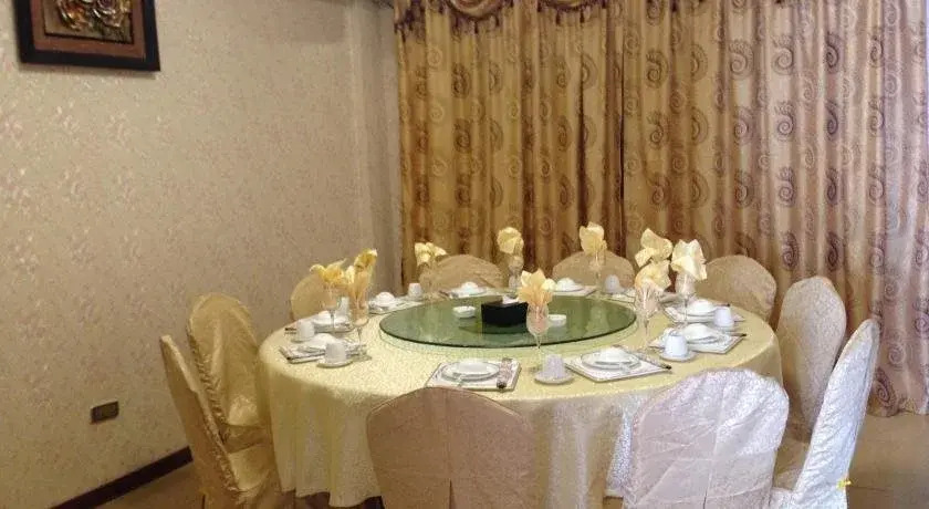 Hotel Grand Ami