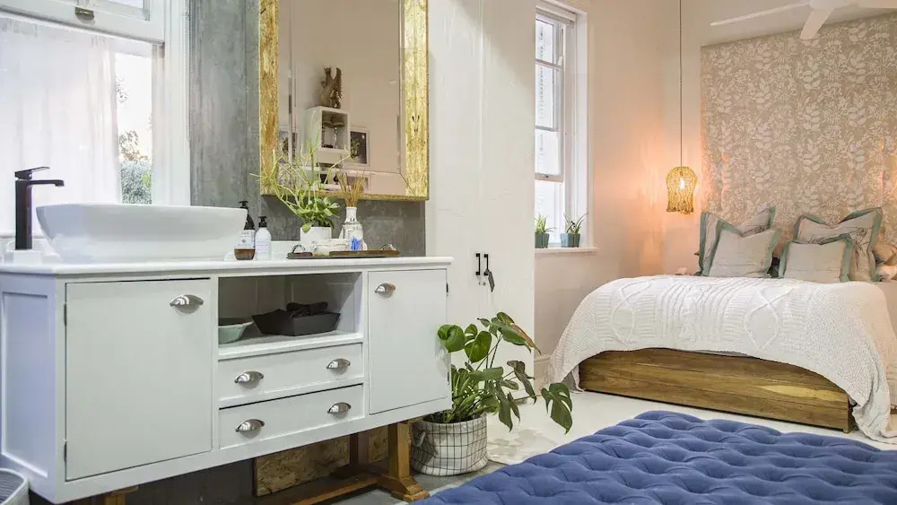 De Kleine Prince - A Reimagined Village Home