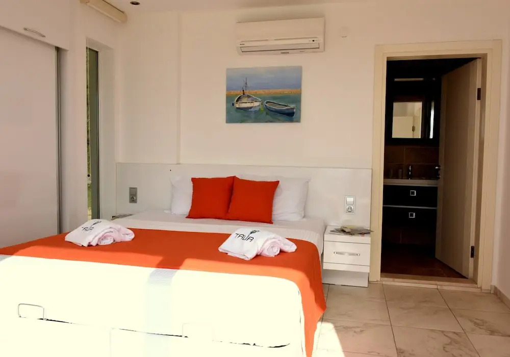 Tala Villa 16