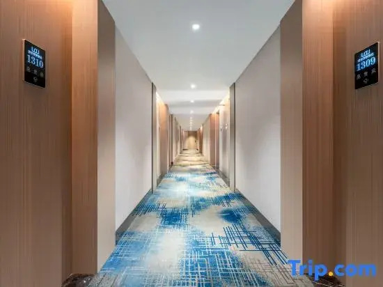 Weijia Smart Hotel (Yongzhou Big Market)