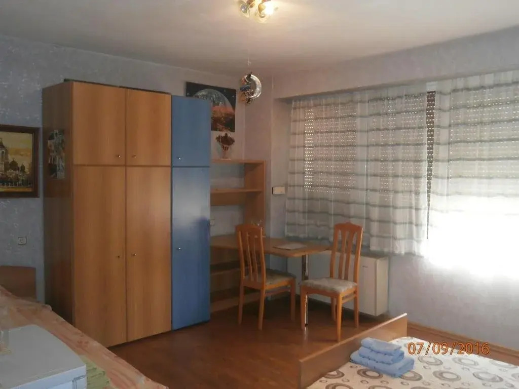 Maystorov Guest House