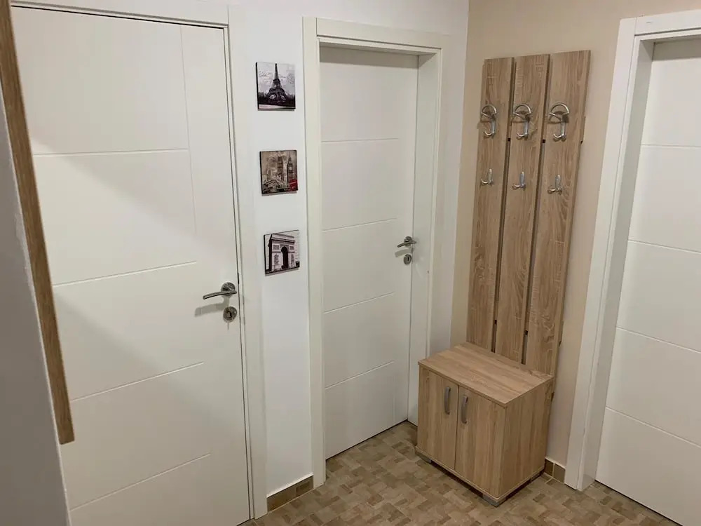 Airport view Apartment