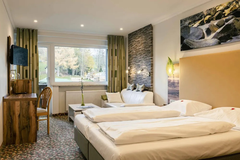 Landhotel GrünWies -Bonsai-Wellness Garni