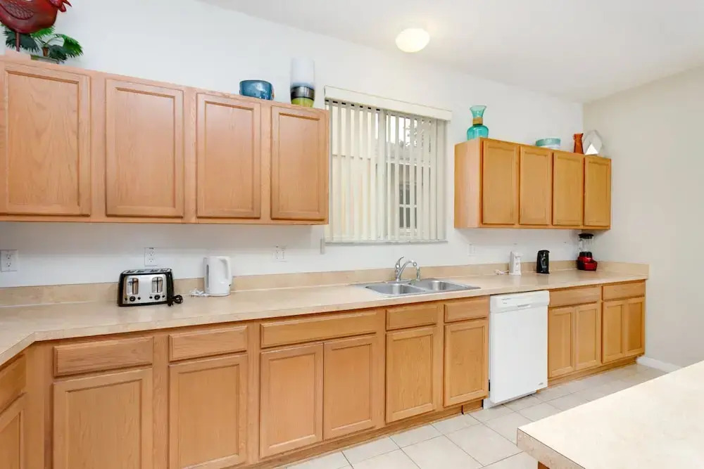 436 Aldridge Lane 6 Bedroom Executive Pool and Sp