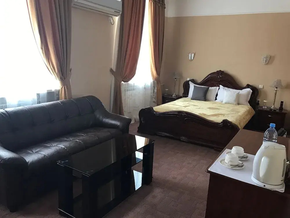 Hotel STEEL