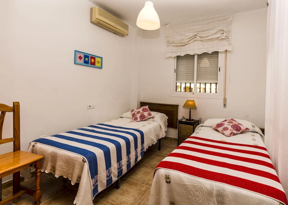 Carabeo 2000 1,3 - Nice Apartment, Sea View, 1-5 Pers, Wifi