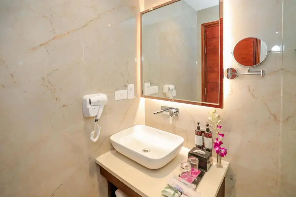 Regenta Agra