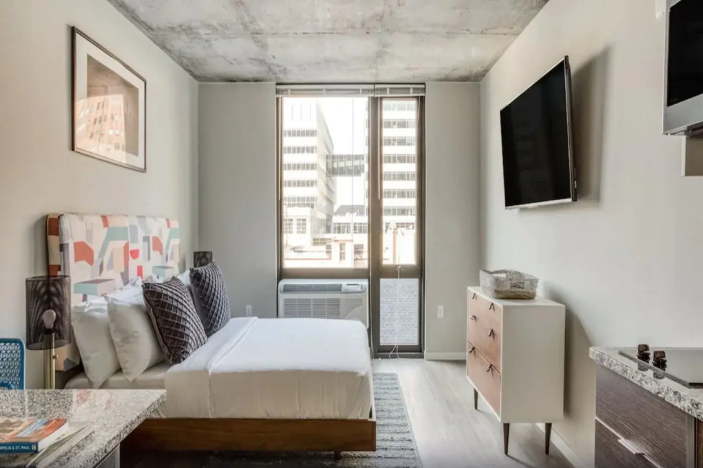 Mint House Minneapolis - Downtown West