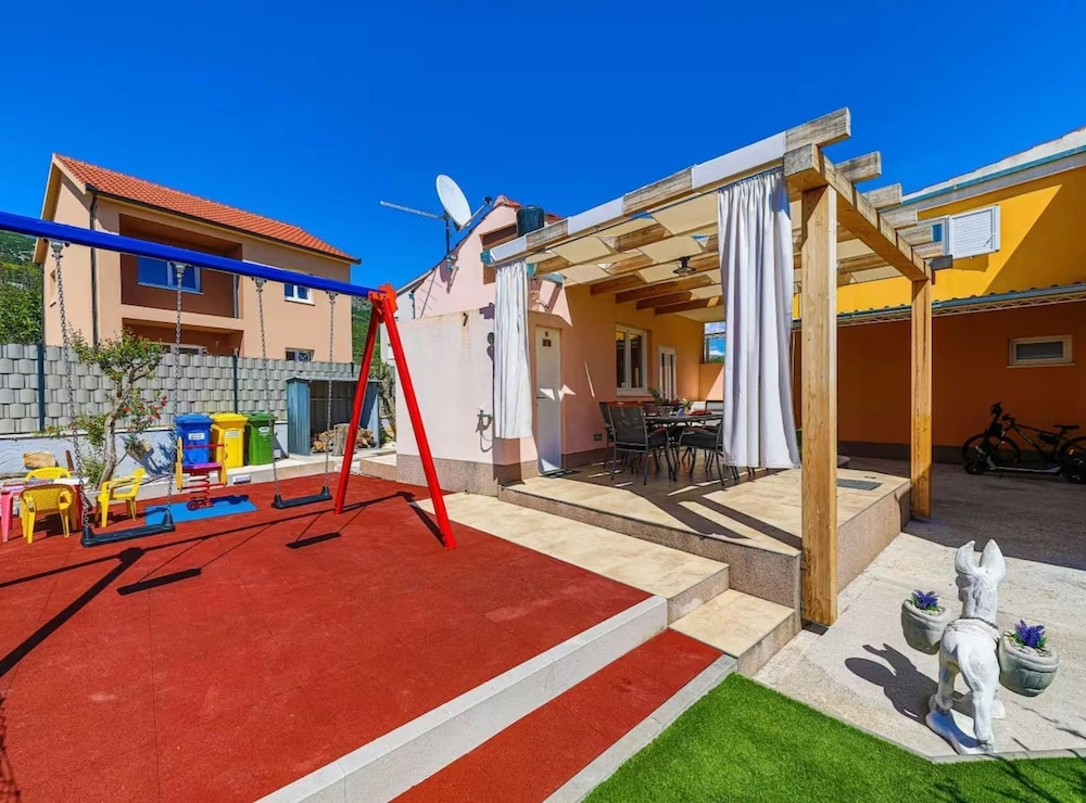 Villa M. Family & Pool