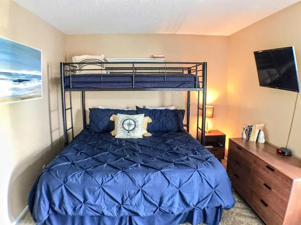 Baypoint 2 Bedroom Condo