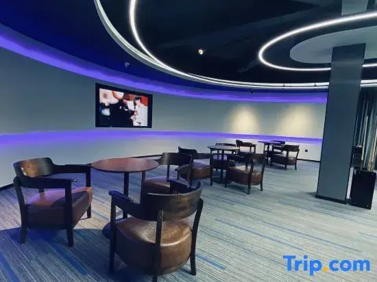 WACE Wansi E-sports Homestay (Ningbo Luotuo)