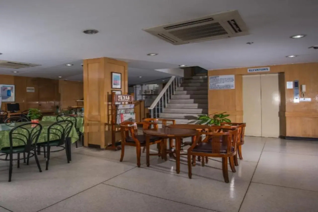 Muangphol Mansion