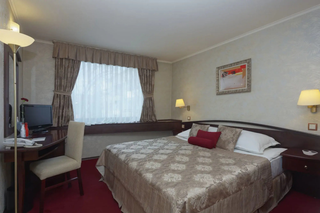 Capitol Hotel