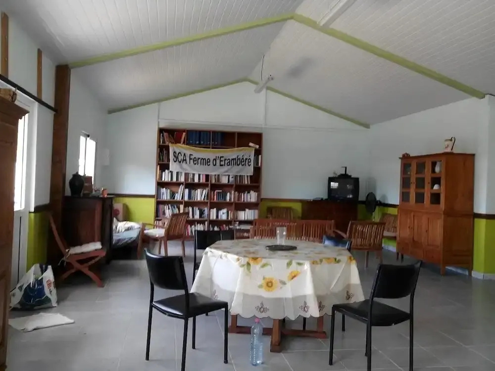 Gîte Domaine de la Ferme dErambere lot 67 route de la Nondoue