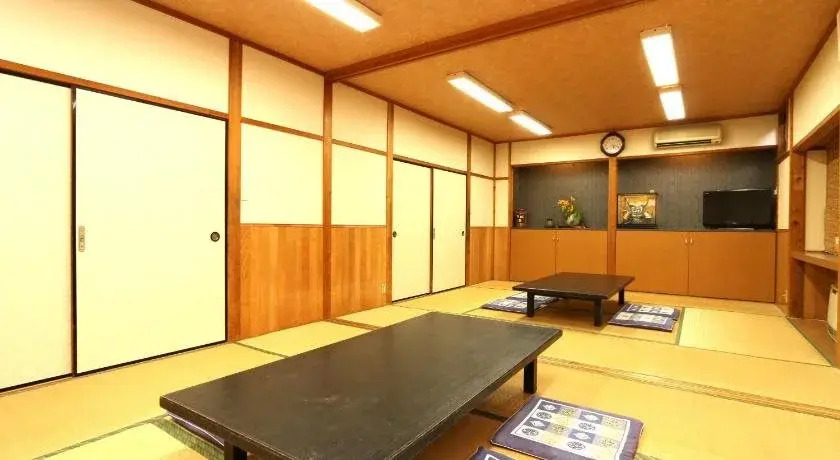 Minshuku Tozanguchi Onsen