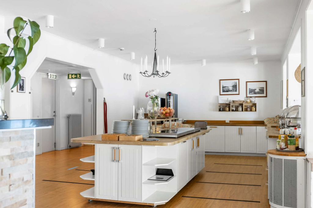 Hotell Frykenstrand; Sure Hotel Collection by Best Western