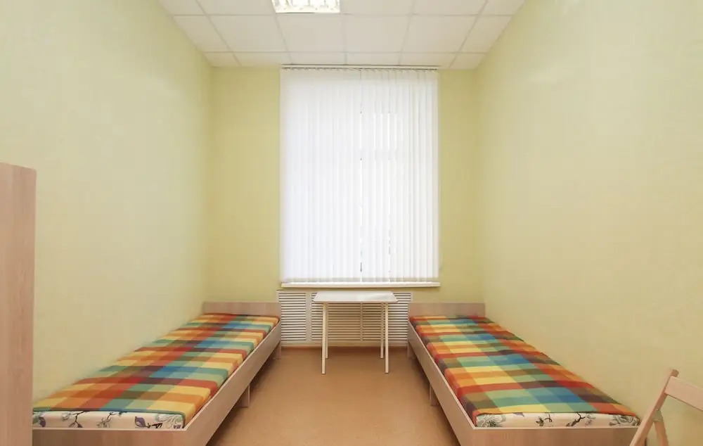 Adres Hostel