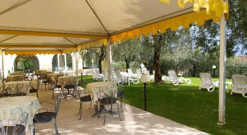 Aparthotel Englovacanze