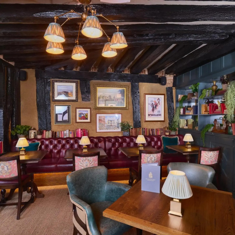 Salisbury Arms Hotel