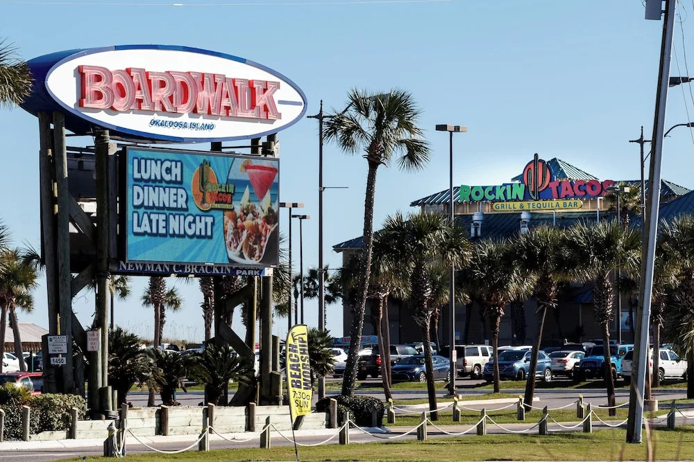 Pelican Isle 216 - Surfside Haven
