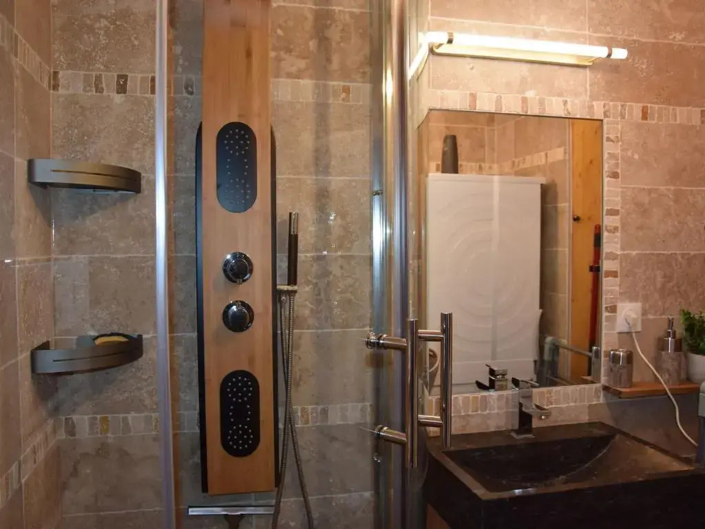 Appartement Pralognan-la-Vanoise, 4 pièces, 8 personnes - FR-1-464-54