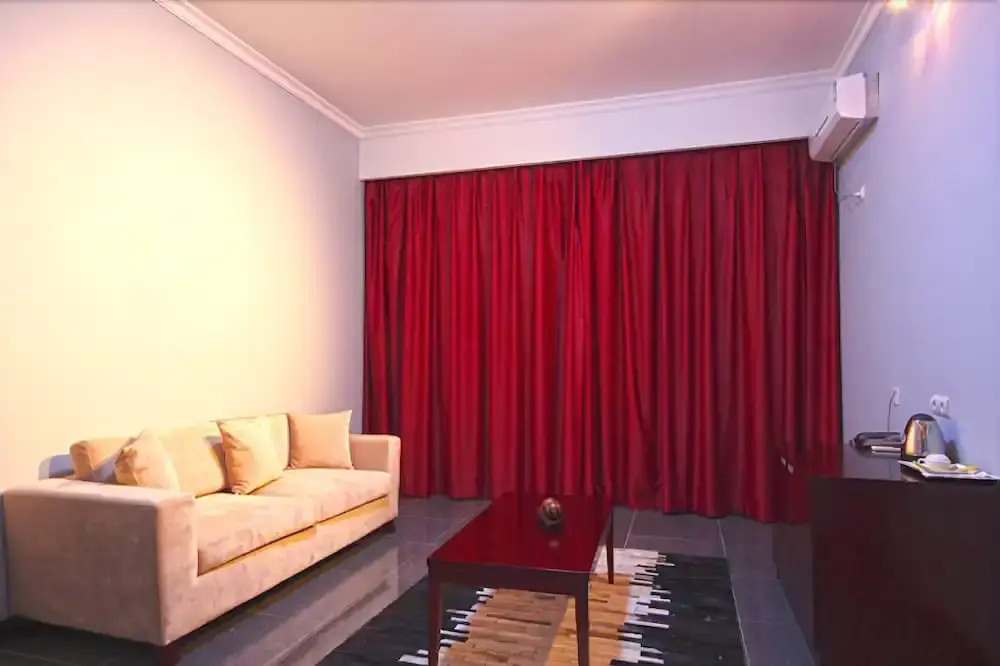 Hotel Infotur
