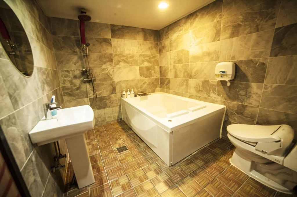 Hotel OZ Oncheonjang
