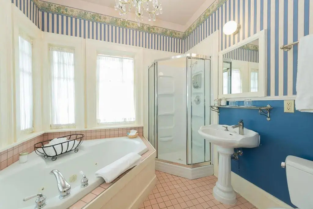 Beaconsfield Bed and Breakfast - Victoria