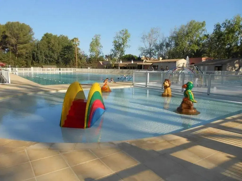 Studio Six-Fours-les-Plages, 1 pièce, 4 personnes - FR-1-316-43