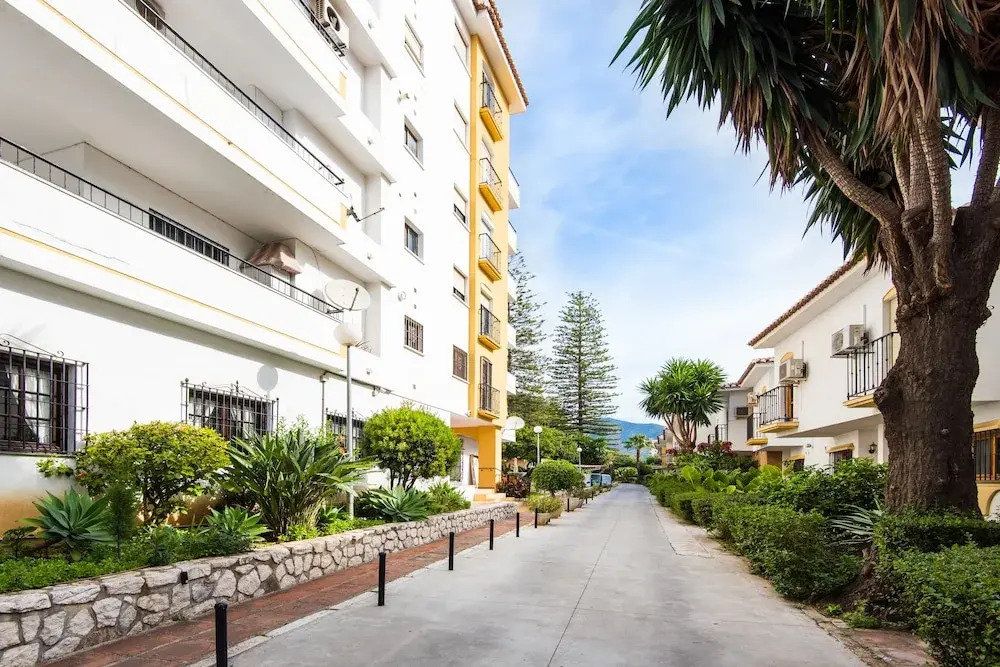 RentAndHomes Los Boliches Apartment