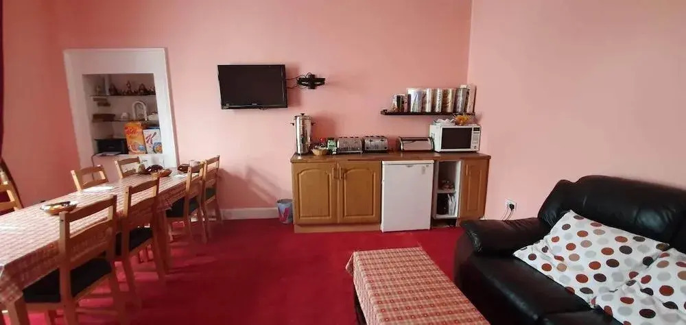 Dalry Guesthouse