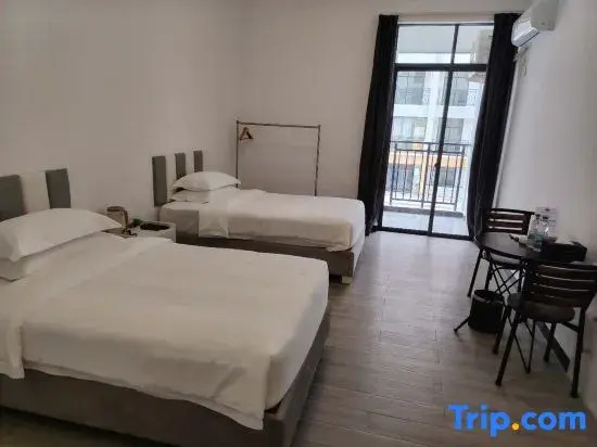 Yunyingjiazhou Apartment