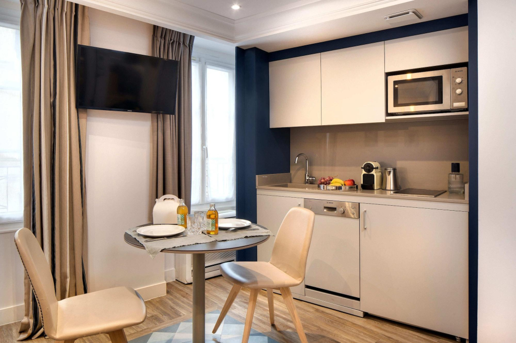 Serotel Suites Opera