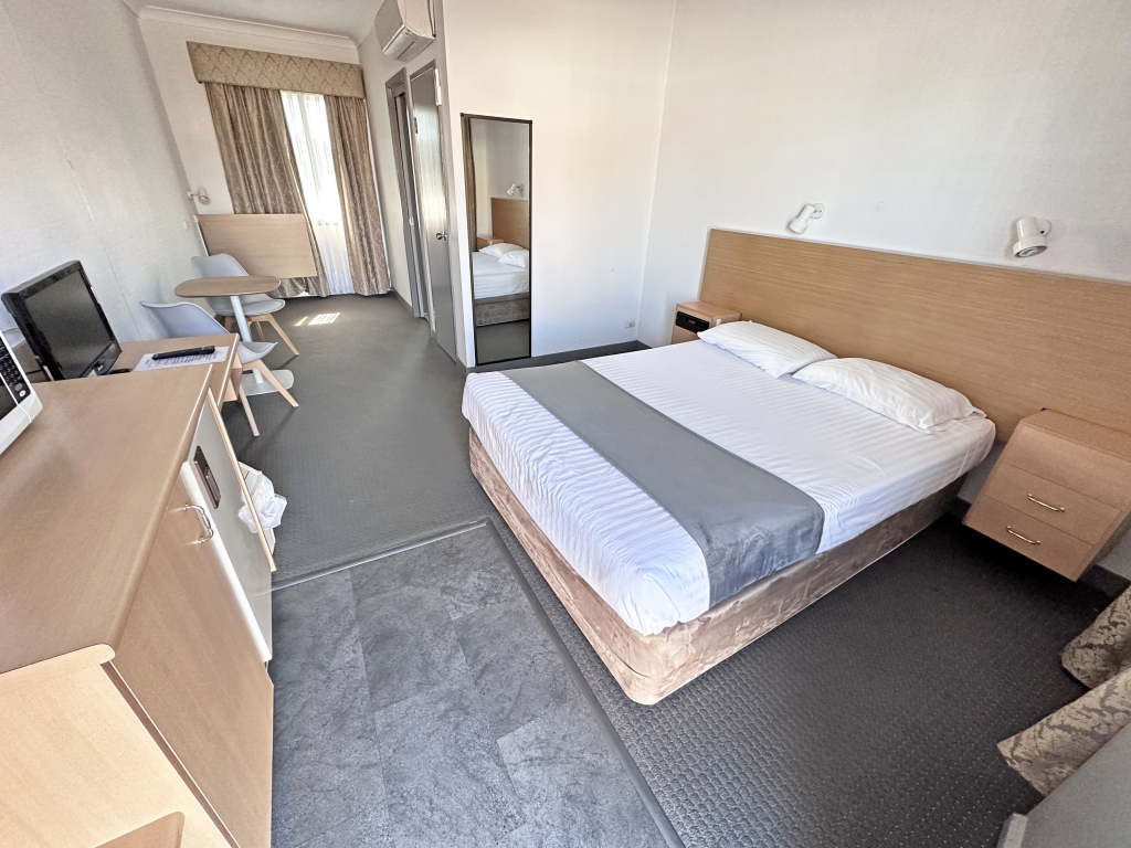 Spa Village Motel