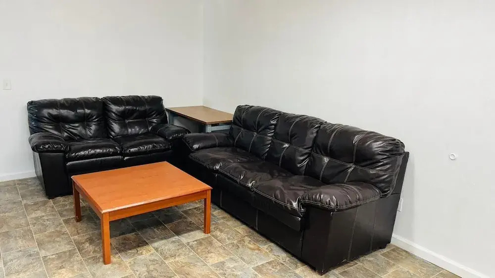 6 Plex Rental