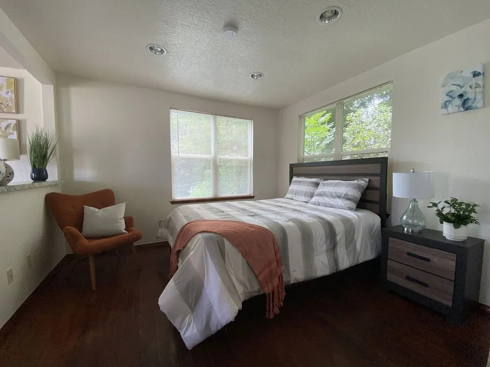 Eviestays Studio Close to OU, Downtown