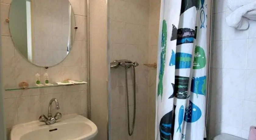 Nouvel Hotel Paris 18