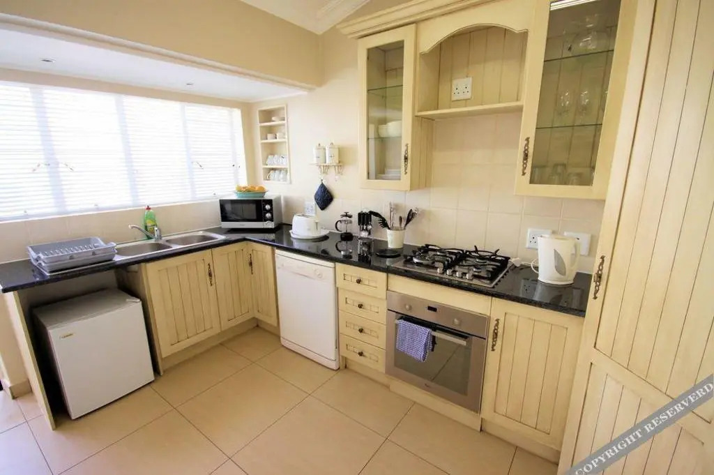 Stay 2 Live Groenkloof