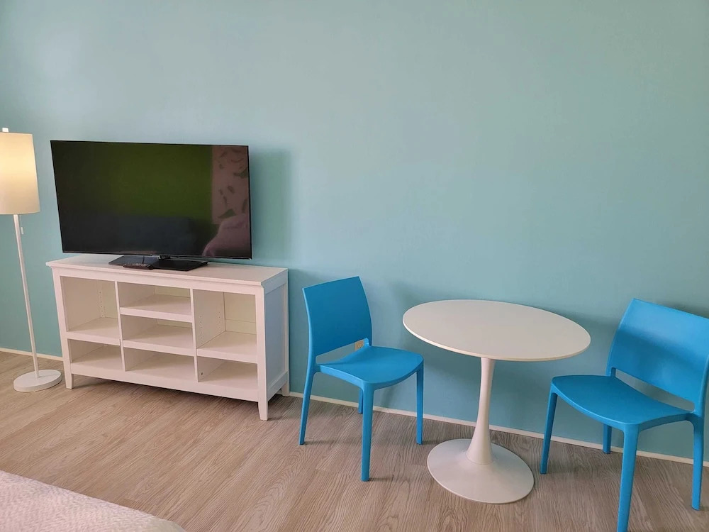 Kokomo Suites