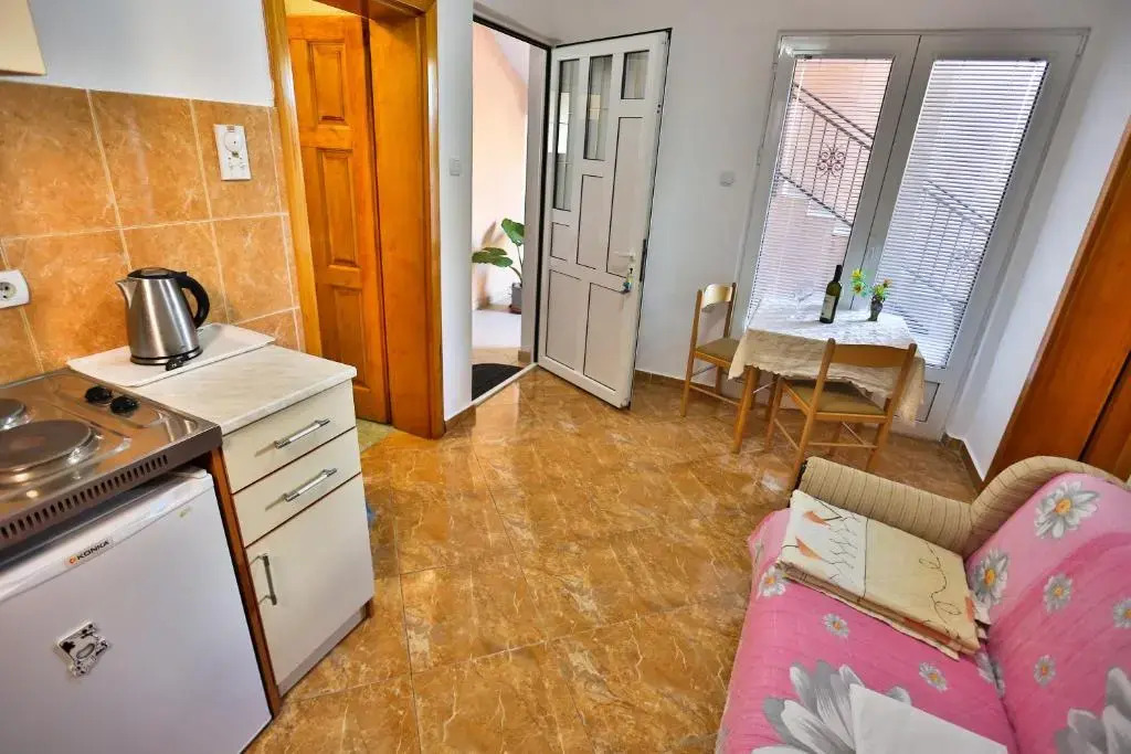 Apartments Vitic