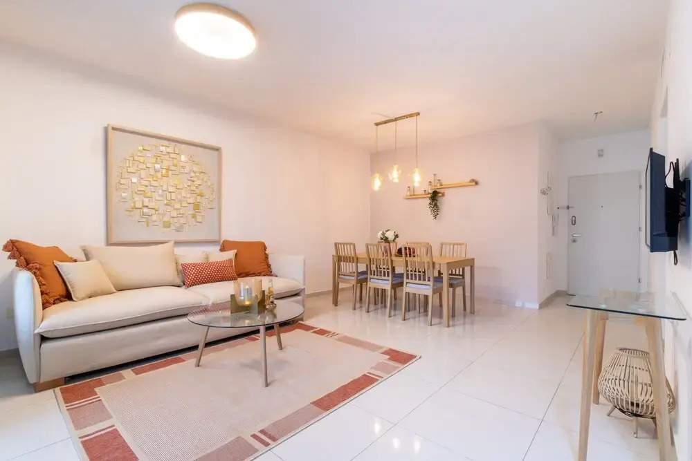 Kook Isrentals - ApartHotels In City Center
