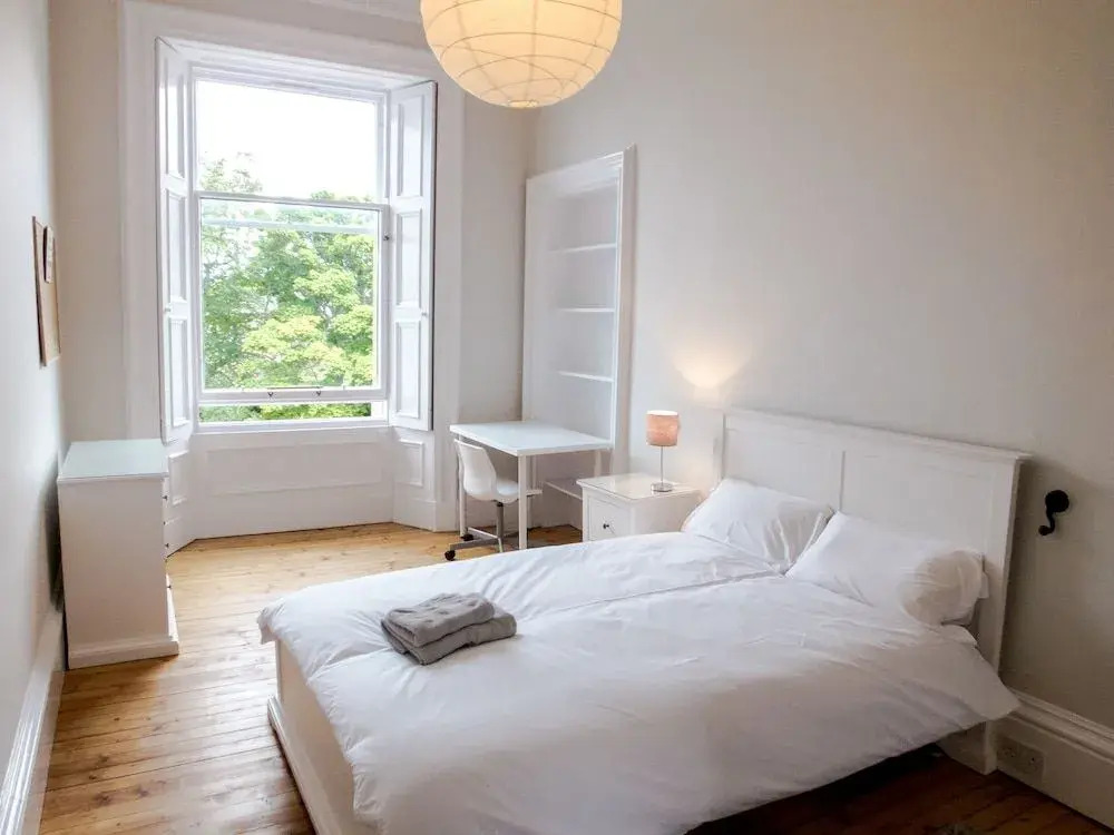 Silver Lining - Luxury Thirlestane Road