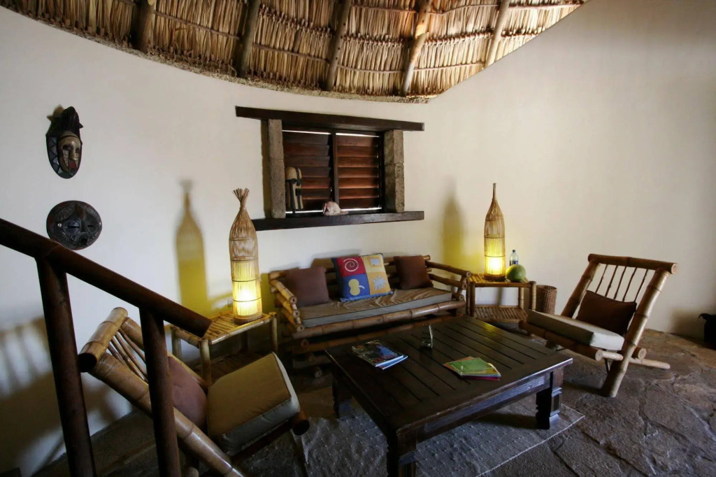 Hotel Punta Teonoste