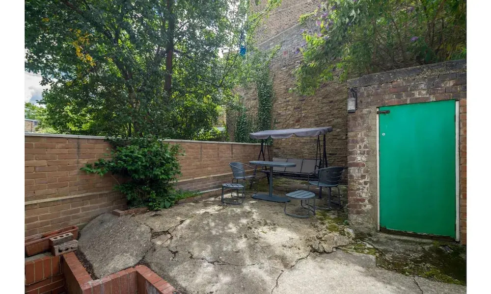 Luxurious 2 Bedroom serviced apartment