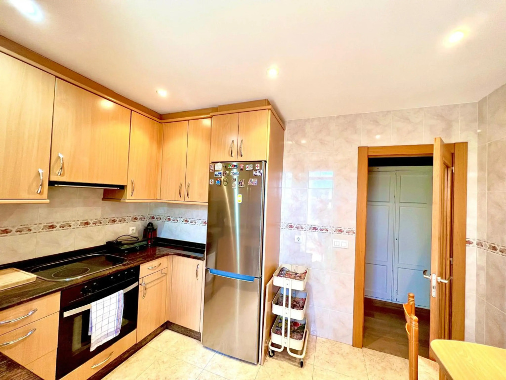 Apartamento Puertu Chicu con plaza de garaje privada