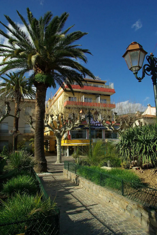 Hotel Espadon bleu