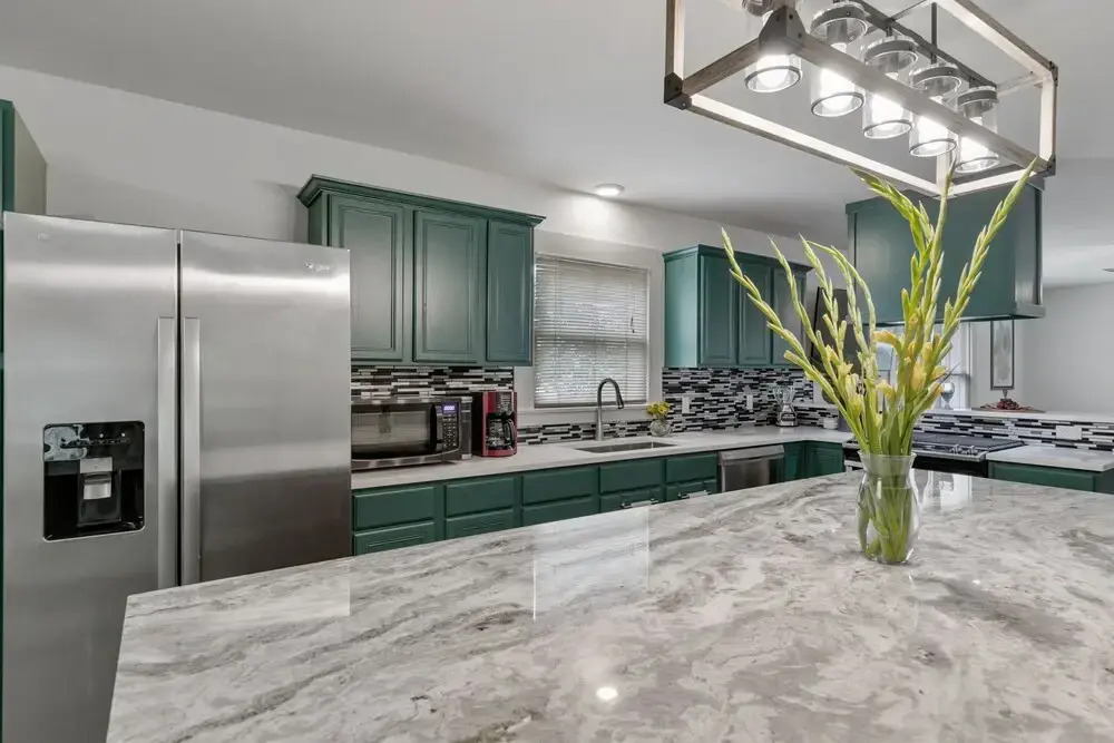 Luxury Haus Near Main St W/pool & Fire Pit